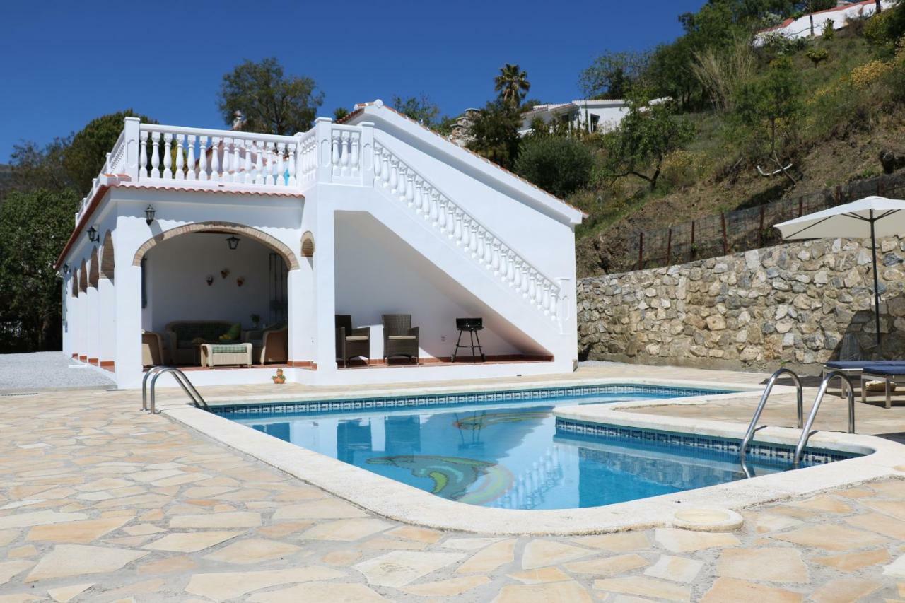 Casa Los Almendros Canillas de Albaida Exterior photo